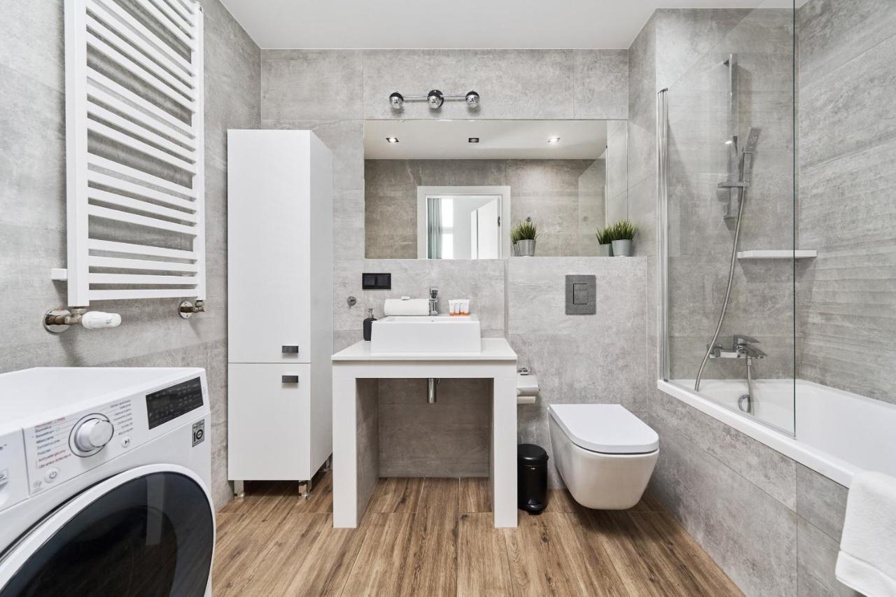 Architektow Avenue Apartment Free Parking By Noclegi Renters Βρότσλαβ Εξωτερικό φωτογραφία